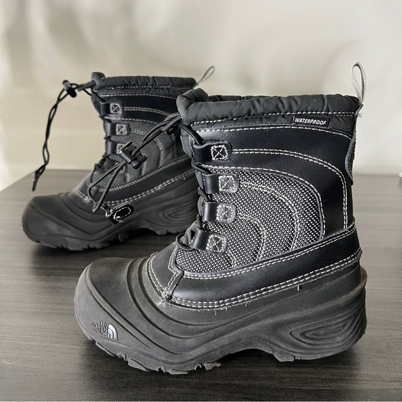 The North Face Unisex Kid's Alpenglow IV Insulated Snow Boots Black Size 13 - Picture 1 of 8